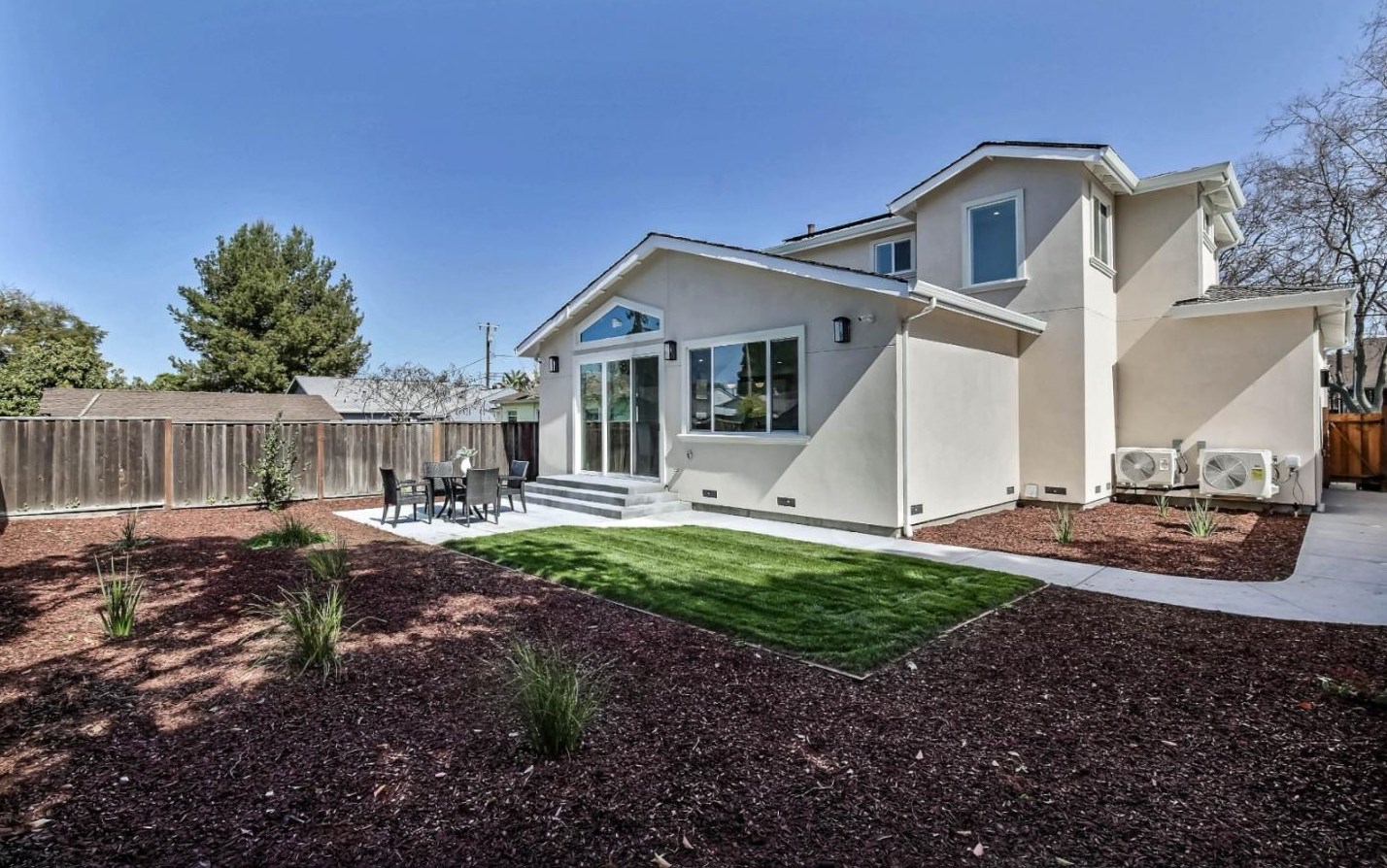 305 Murphy Ave, Sunnyvale CA  94085-4312 exterior
