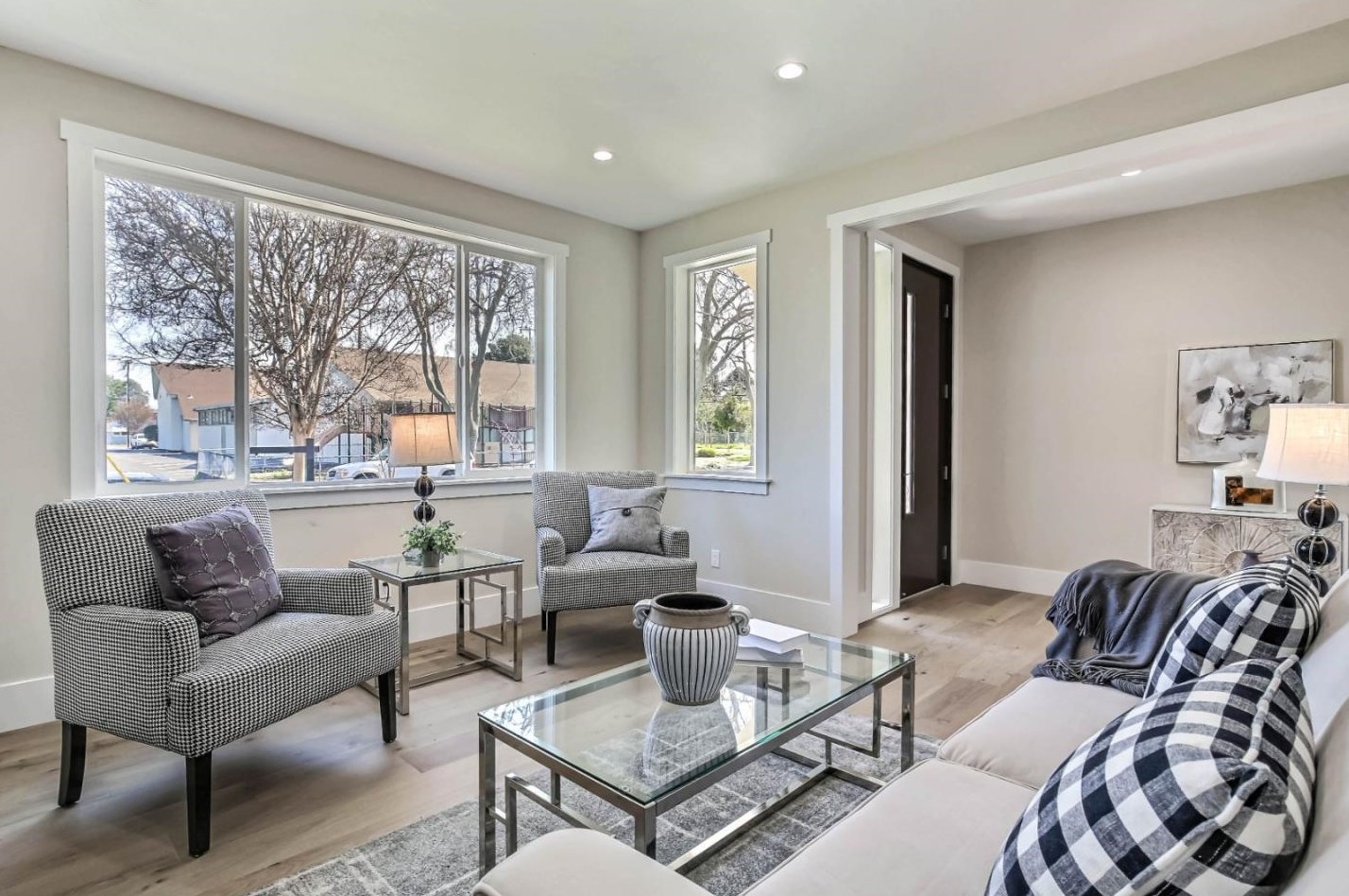 305 Murphy Ave, Sunnyvale CA  94085-4312 exterior