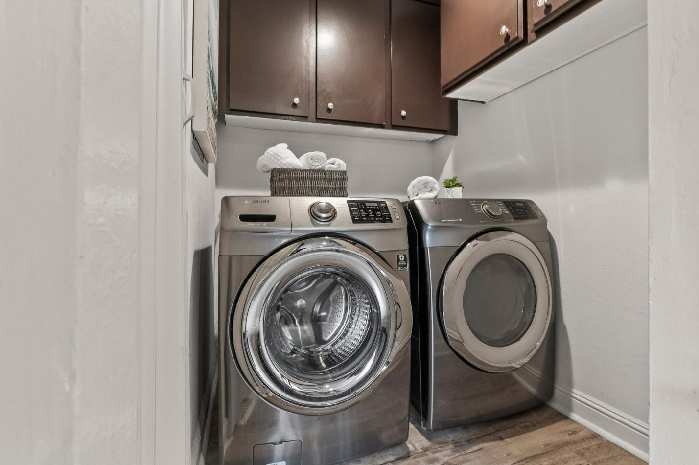 10047 Spanish Oak Ct, Cupertino CA  exterior