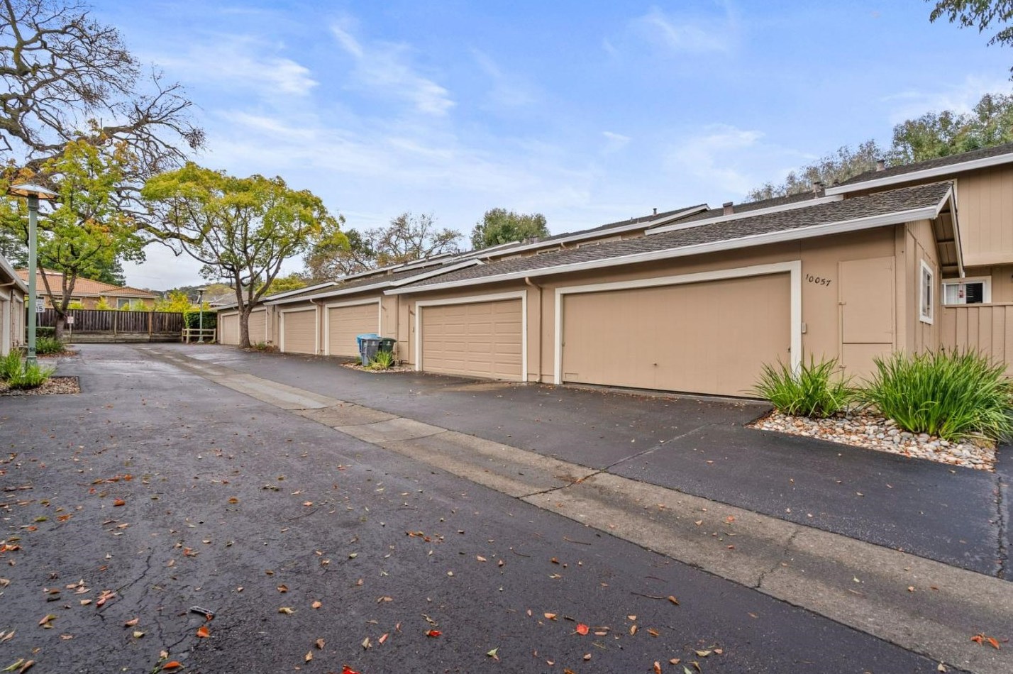 10047 Spanish Oak Ct, Cupertino CA  exterior