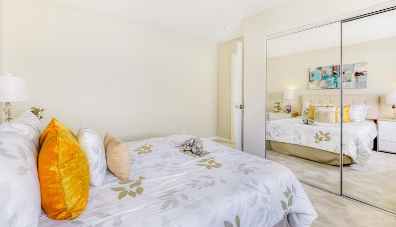 15358 Snowy Plover Ct, San Leandro CA  94579-2758 exterior