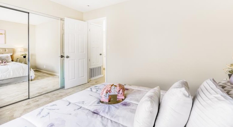 15358 Snowy Plover Ct, San Leandro CA  94579-2758 exterior