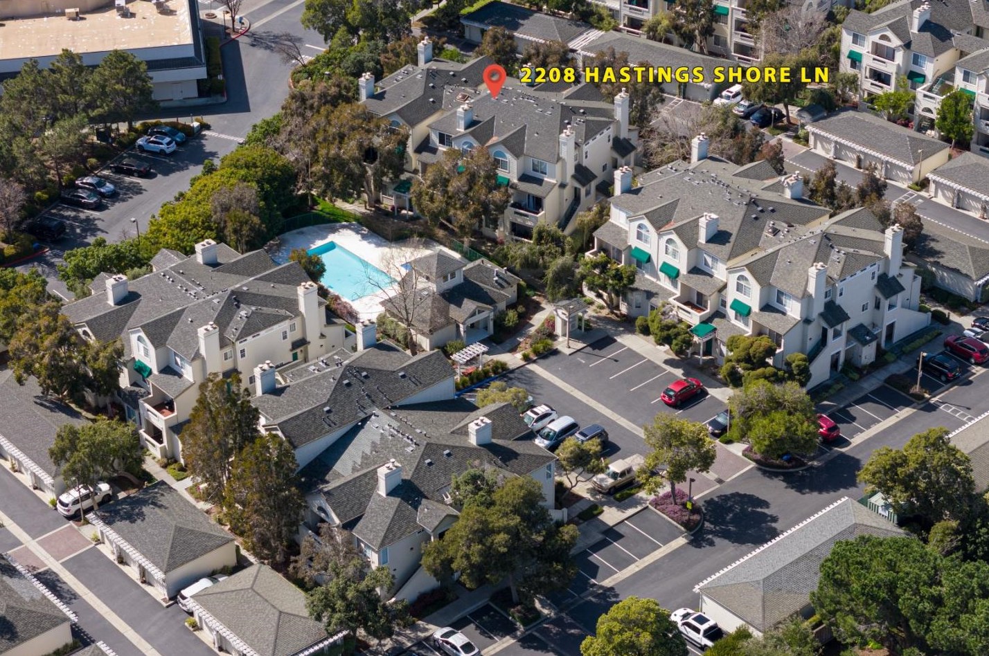 2208 Hastings Shore Ln, Redwood City CA  94065-2106 exterior