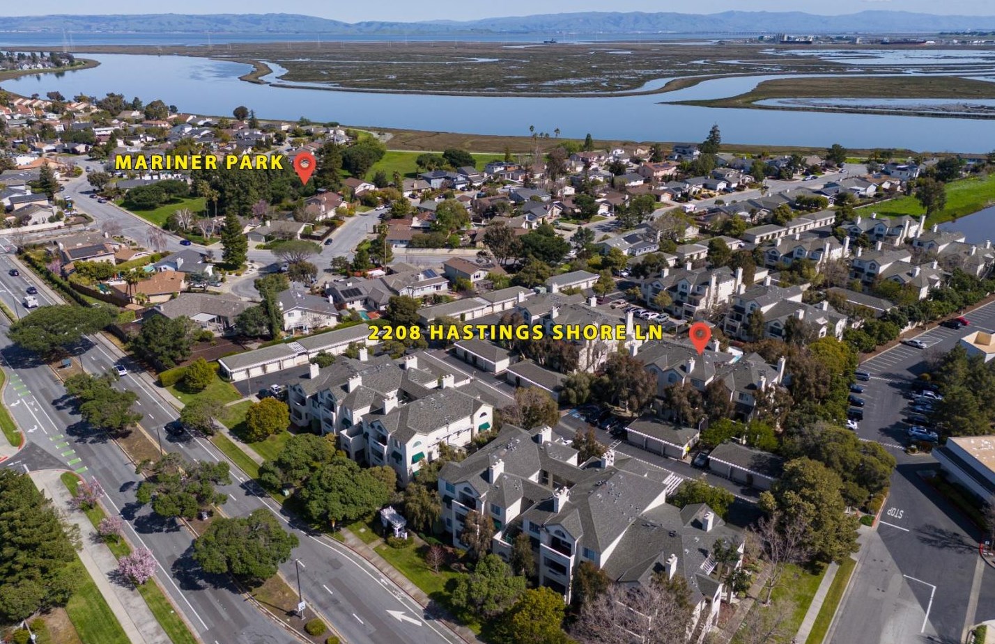 2208 Hastings Shore Ln, Redwood City CA  94065-2106 exterior