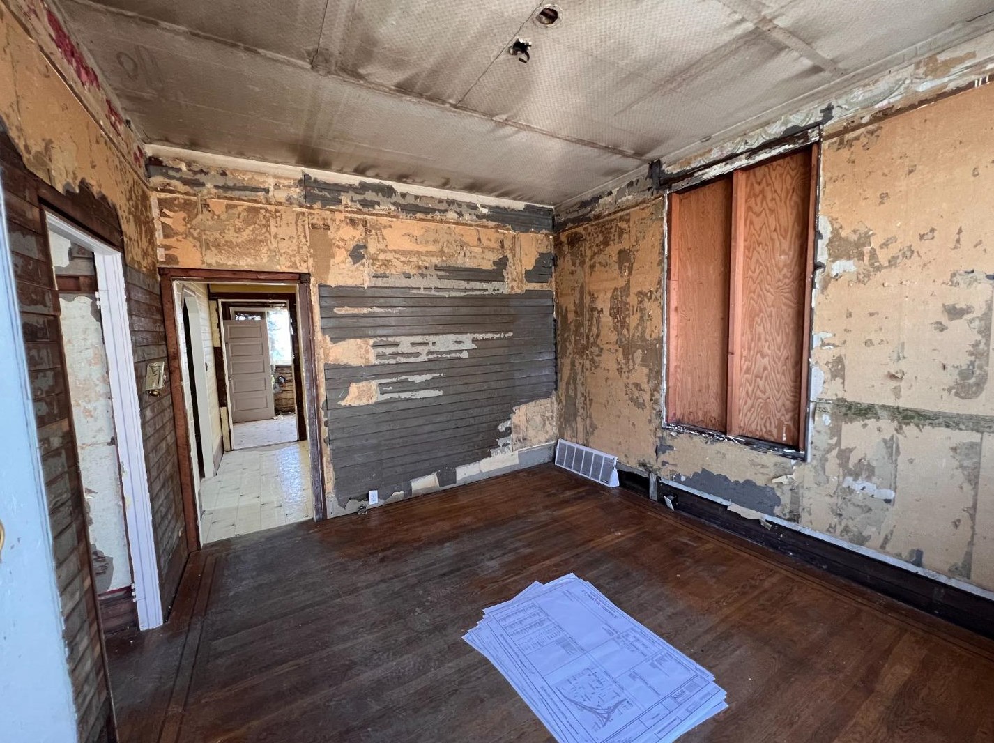 372 Moultrie St, San Francisco CA  94110-5619 exterior