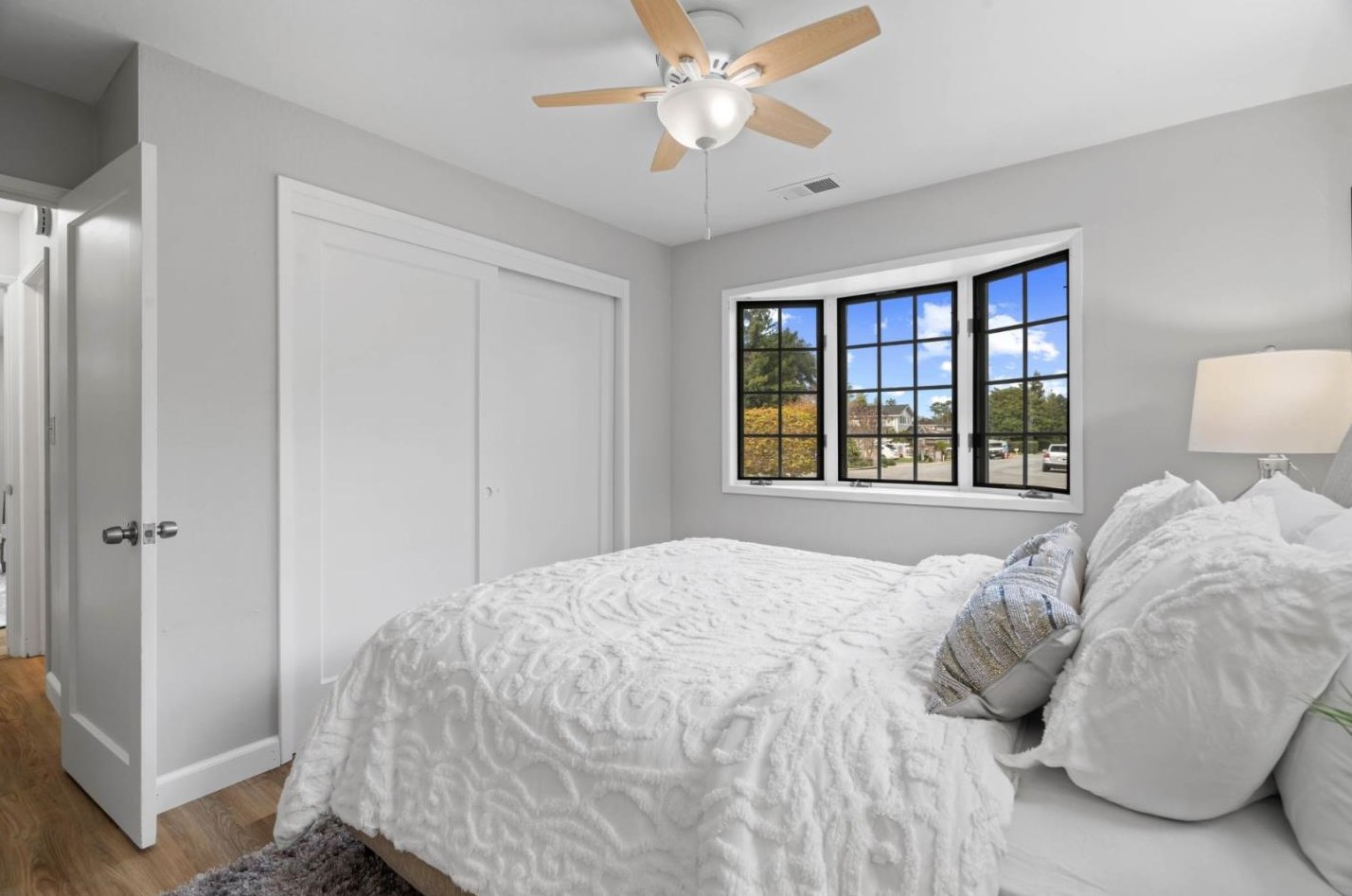 1980 Alford Ave, Los Altos CA  94024-6902 exterior