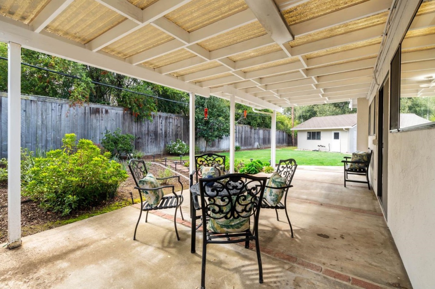 1980 Alford Ave, Los Altos CA  94024-6902 exterior