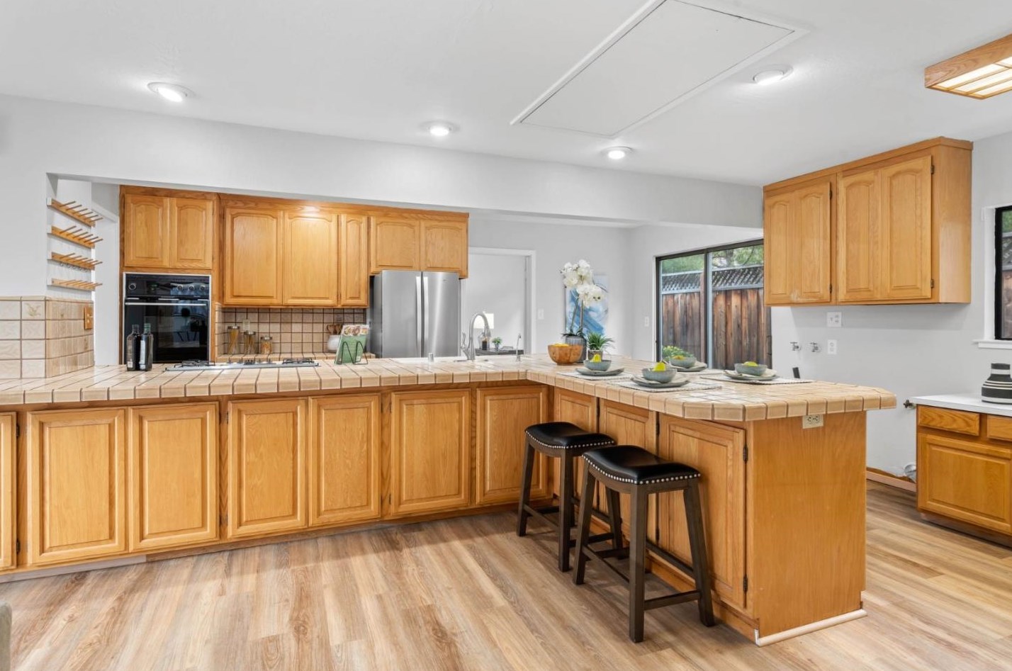 1980 Alford Ave, Los Altos CA  94024-6902 exterior