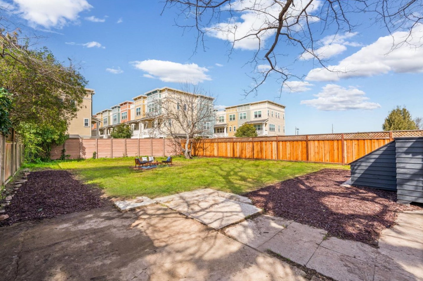 30803 Vallejo St, Union City CA  94587-1601 exterior