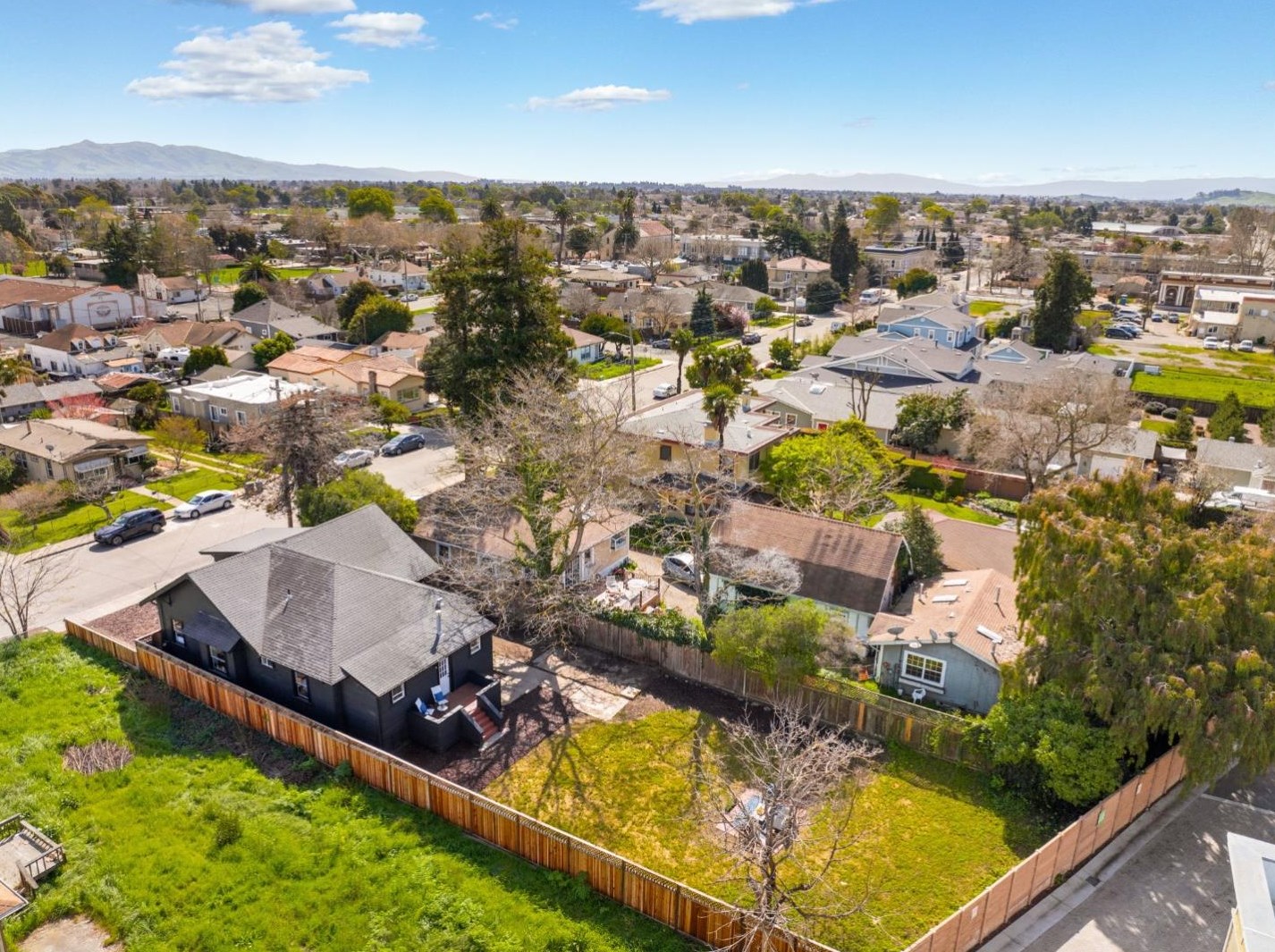 30803 Vallejo St, Union City CA  94587-1601 exterior