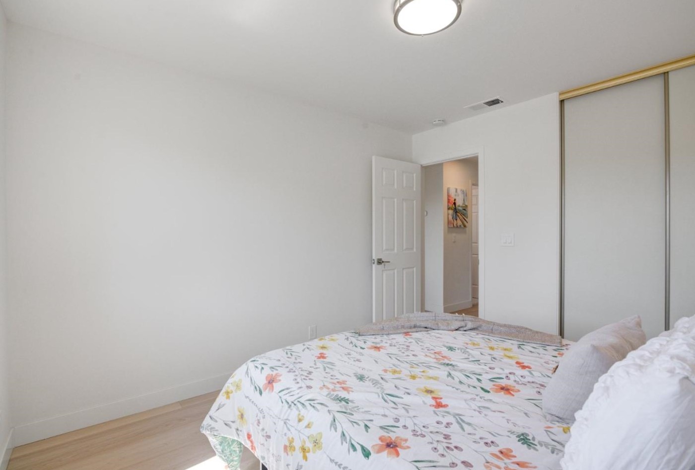 945 Erica Dr, Sunnyvale CA  94086-8212 exterior