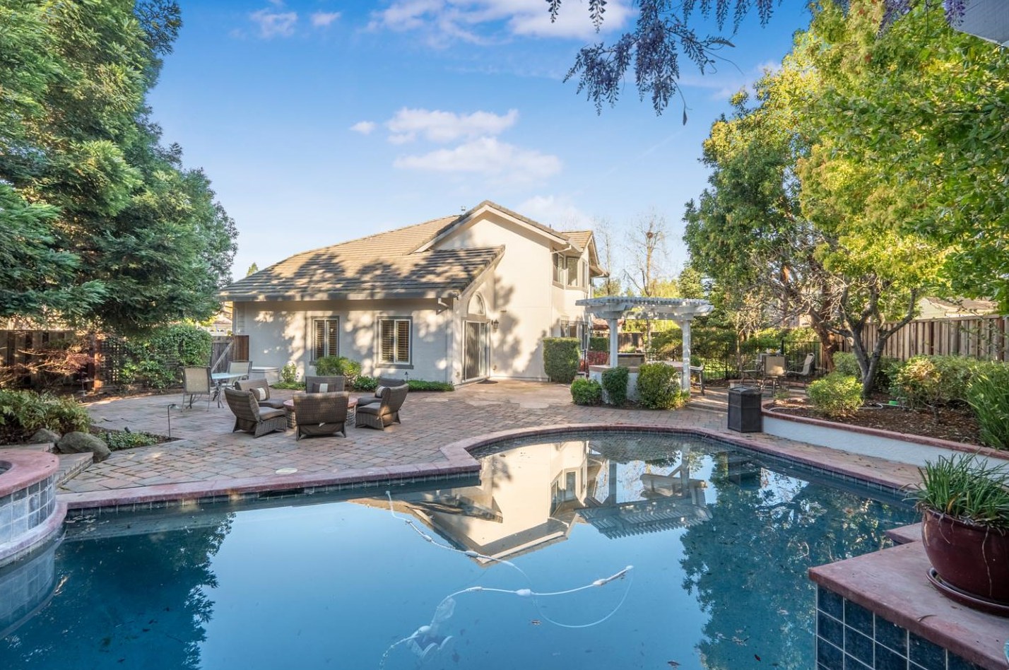 17428 Alisa Ct, Morgan Hill CA  95037-7219 exterior