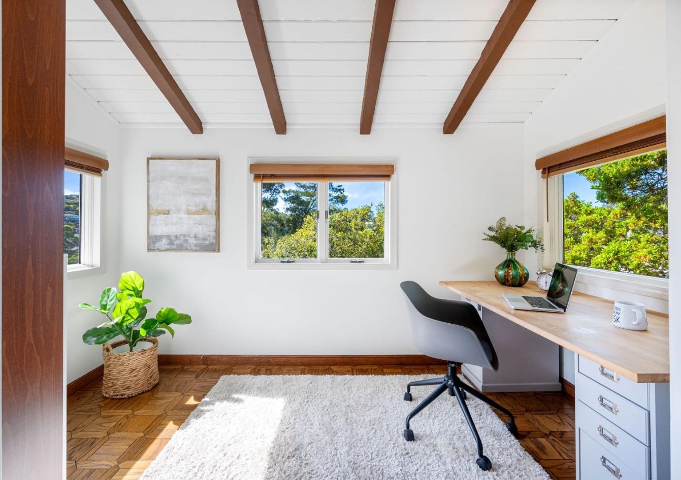 1941 Hillman Ave, Belmont CA  94002-1739 exterior