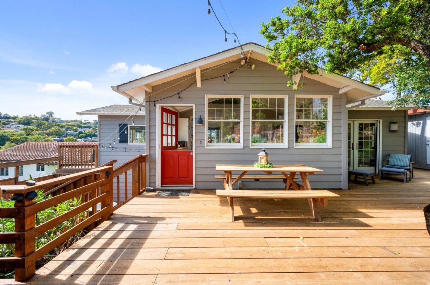 1941 Hillman Ave, Belmont CA  94002-1739 exterior