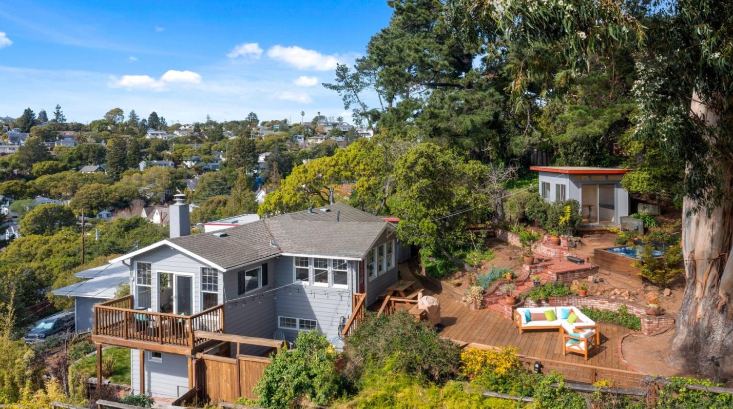 1941 Hillman Ave, Belmont CA  94002-1739 exterior