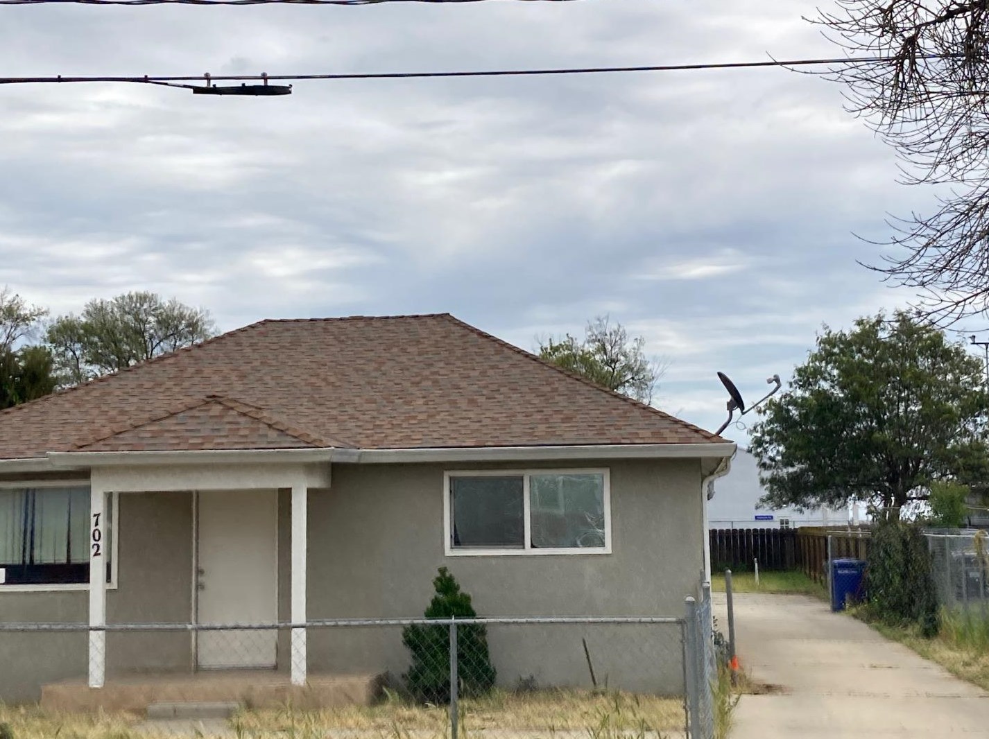702 Conejo Ave, Modesto CA  95354-4275 exterior