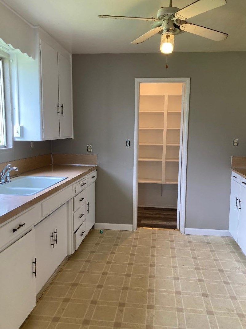 702 Conejo Ave, Modesto CA  95354-4275 exterior