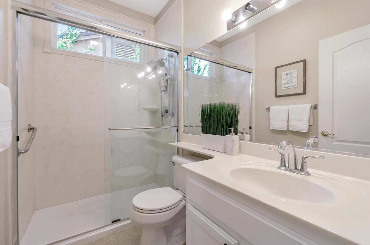 2248 Glen Canyon Dr, West Pittsburg CA  94565-2497 exterior