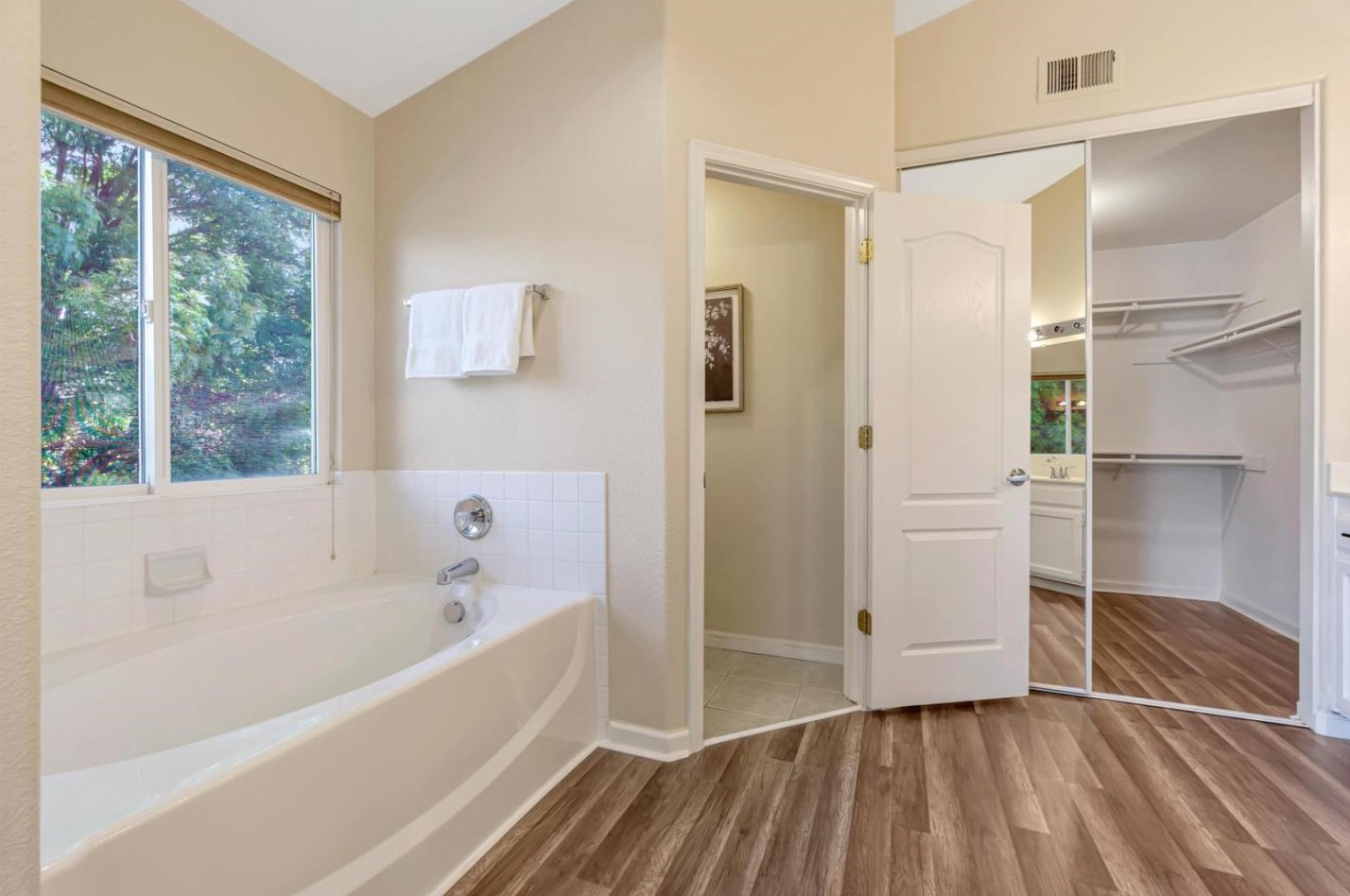 2248 Glen Canyon Dr, West Pittsburg CA  94565-2497 exterior