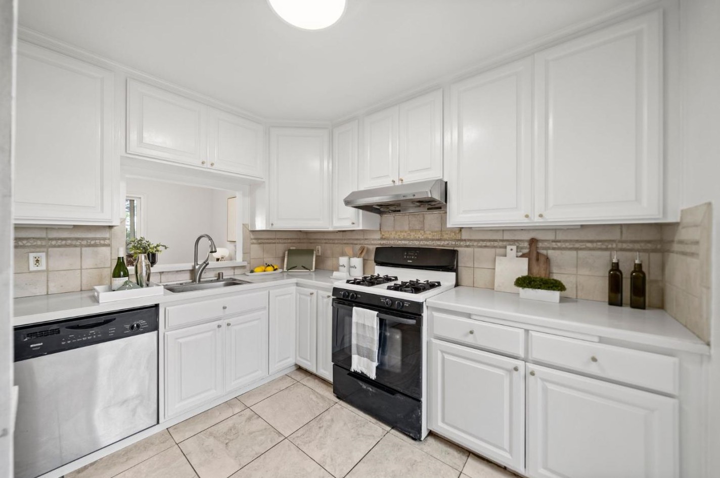 107 Villa Dr, Richmond CA  94806-3768 exterior