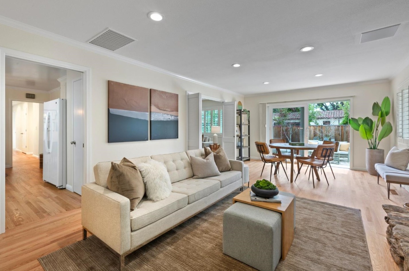 490 Cherry Ave, Los Altos CA 94022-1621 exterior