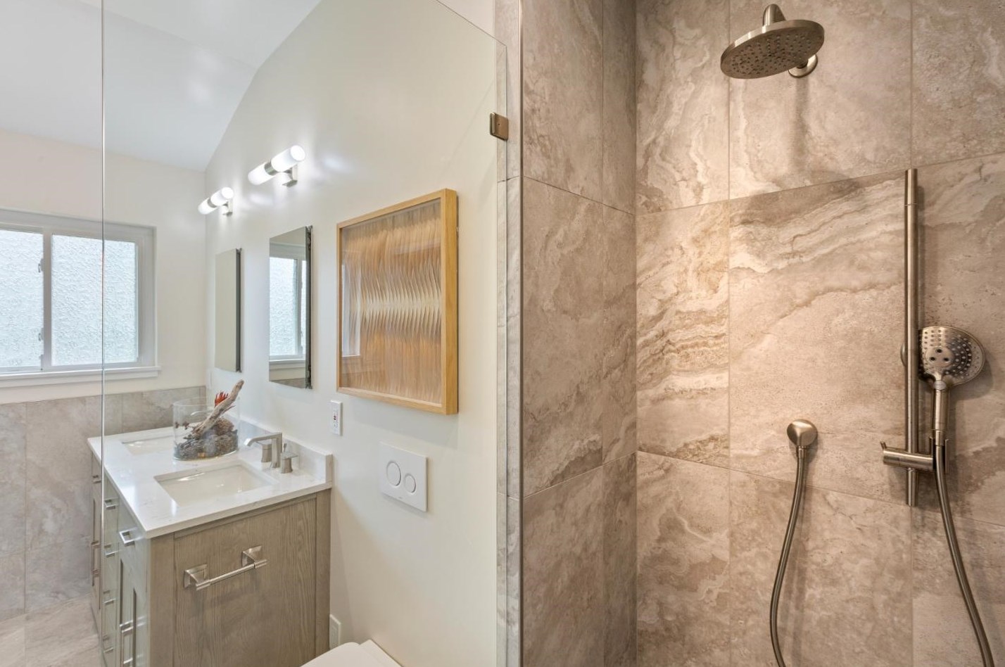 490 Cherry Ave, Los Altos CA 94022-1621 exterior