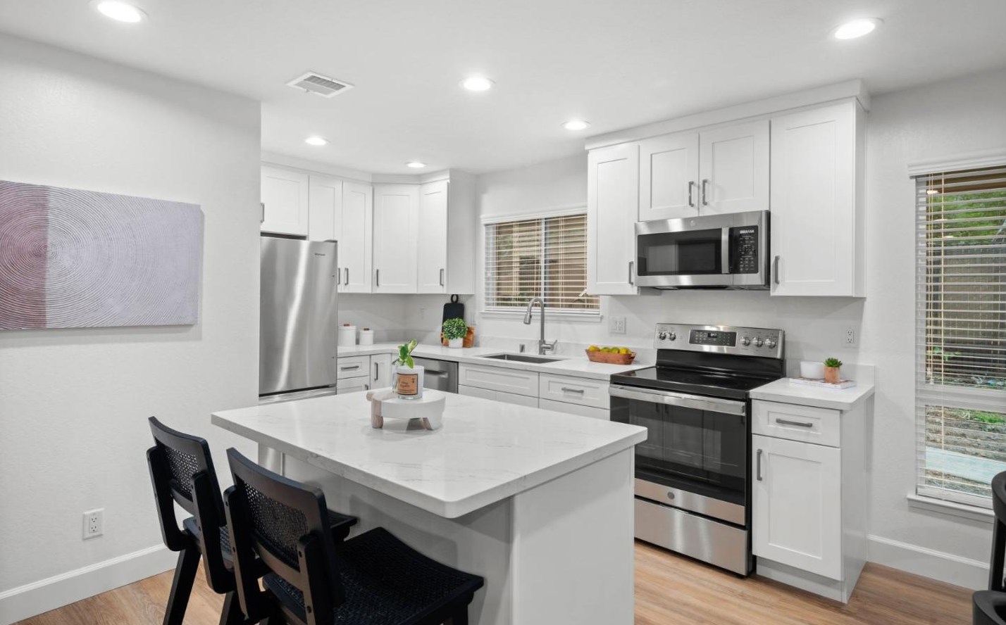 4942 Poplar Ter, Campbell CA  95008-5753 exterior