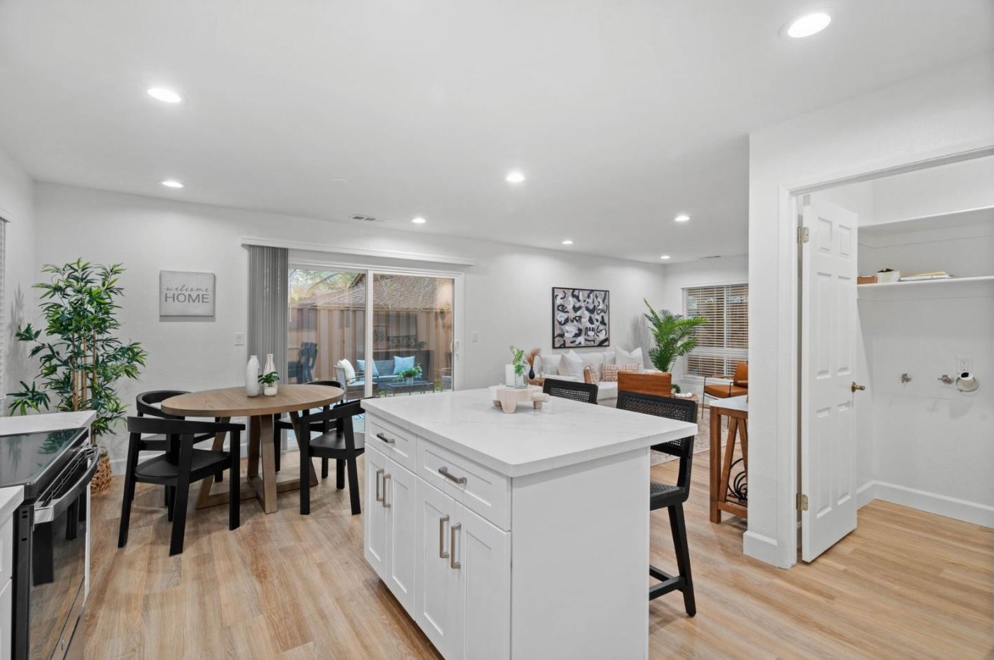 4942 Poplar Ter, Campbell CA  95008-5753 exterior