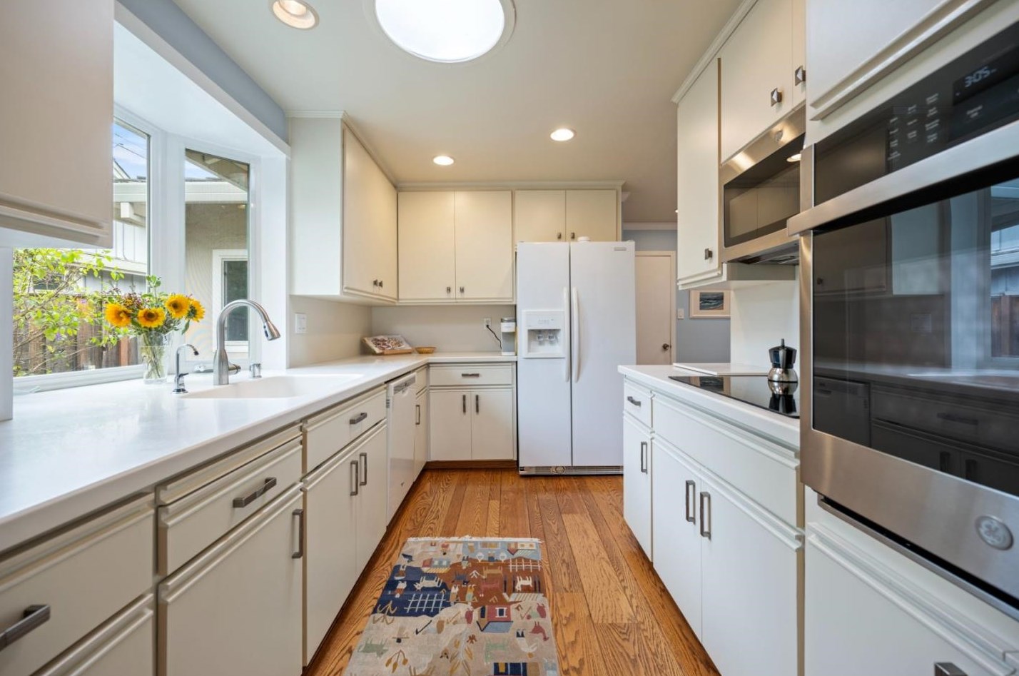 980 Altschul Ave, Menlo Park CA  94025-6705 exterior