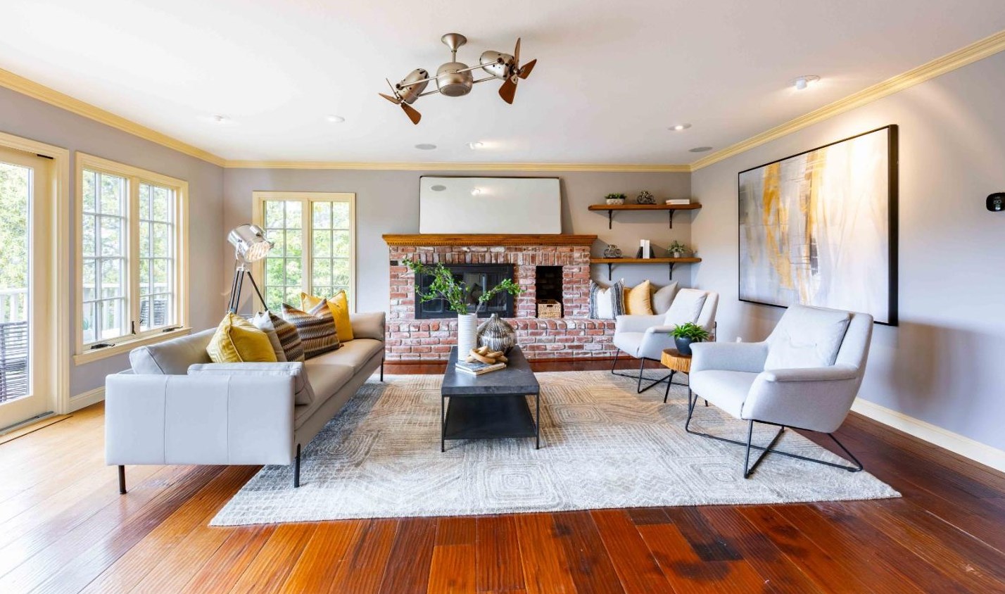 805 La Mesa Dr, Menlo Park CA  94028-7420 exterior