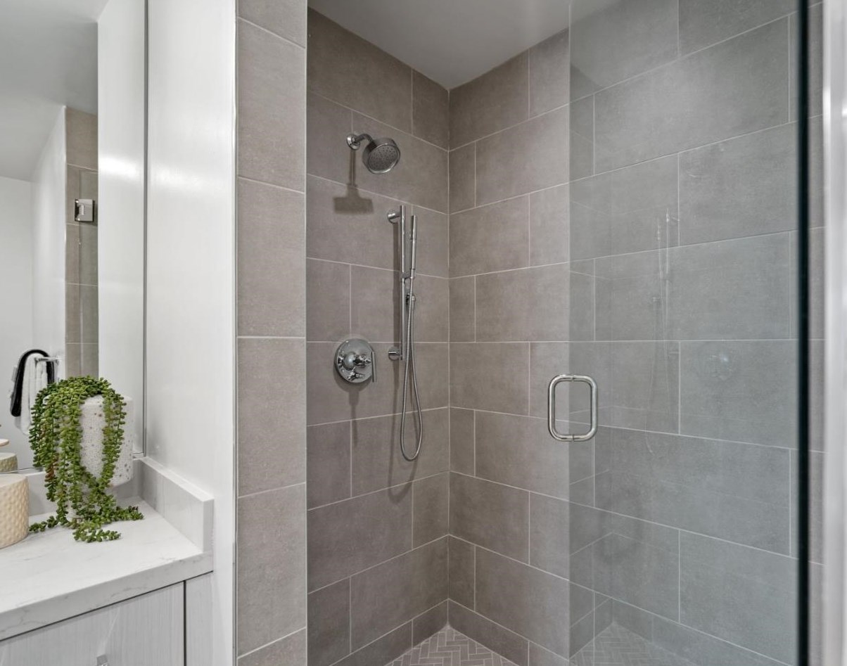 425 1st St, Los Altos CA  94022-3673 exterior