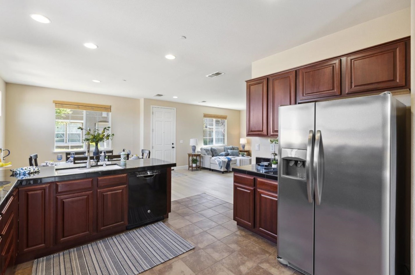7954 Spanish Oak Cir, Gilroy CA  95020-2538 exterior