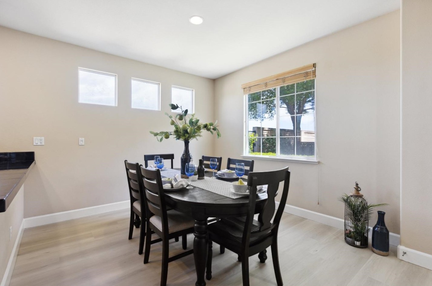 7954 Spanish Oak Cir, Gilroy CA  95020-2538 exterior
