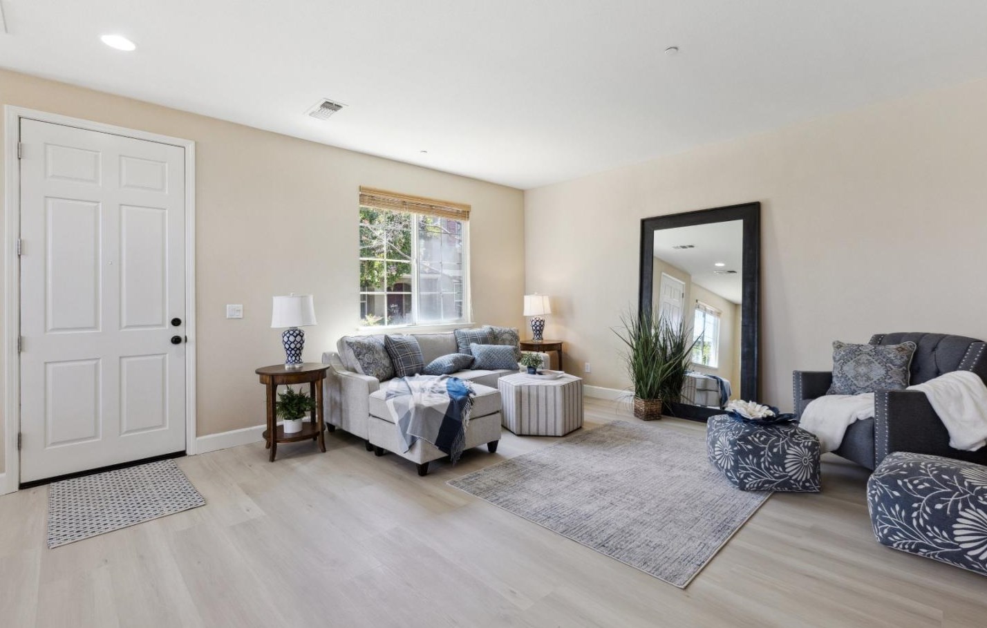 7954 Spanish Oak Cir, Gilroy CA  95020-2538 exterior