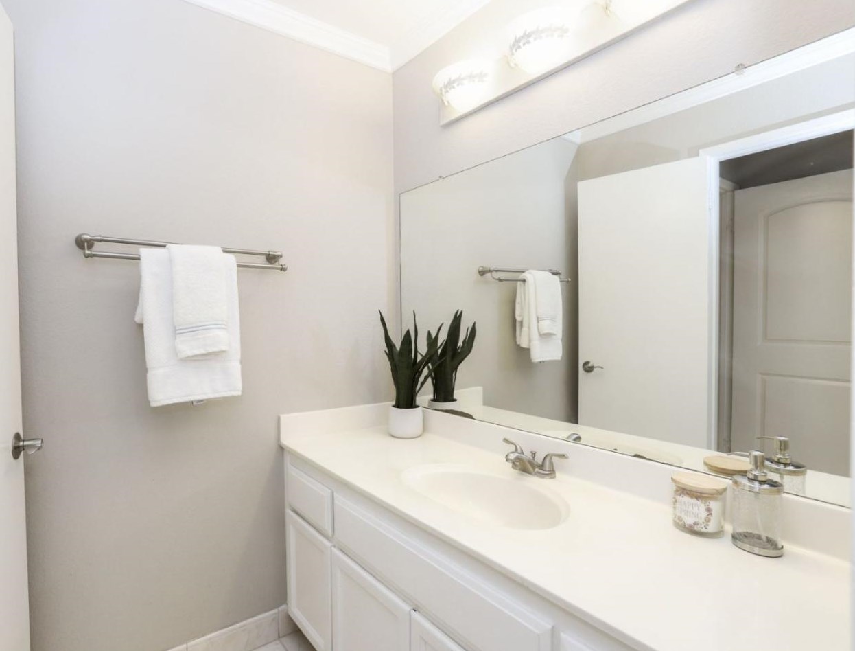 2352 La Terrace Cir, San Jose CA 95123-5316 exterior