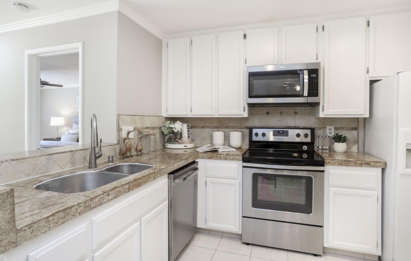 2352 La Terrace Cir, San Jose CA 95123-5316 exterior