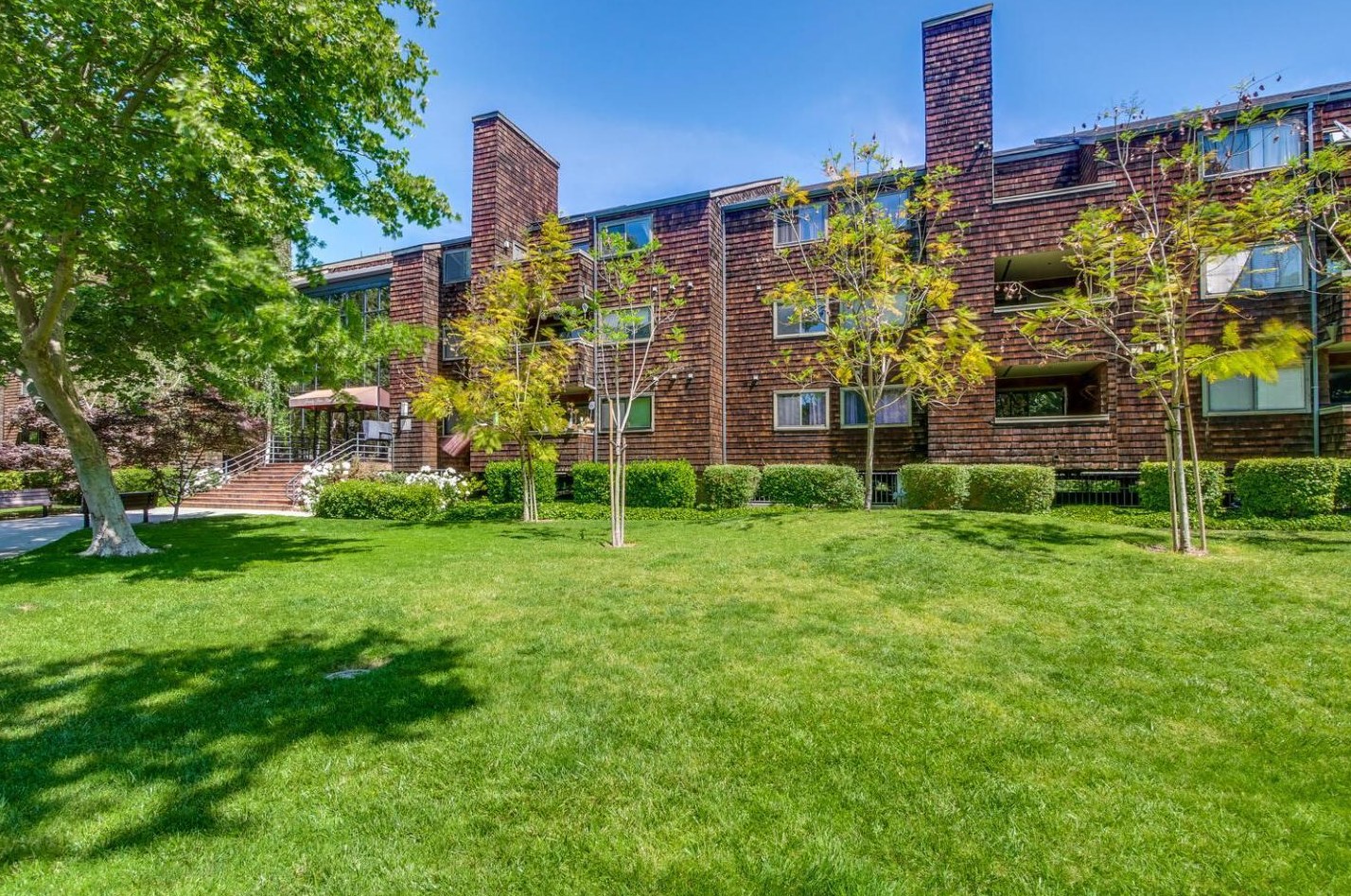 2352 La Terrace Cir, San Jose CA 95123-5316 exterior