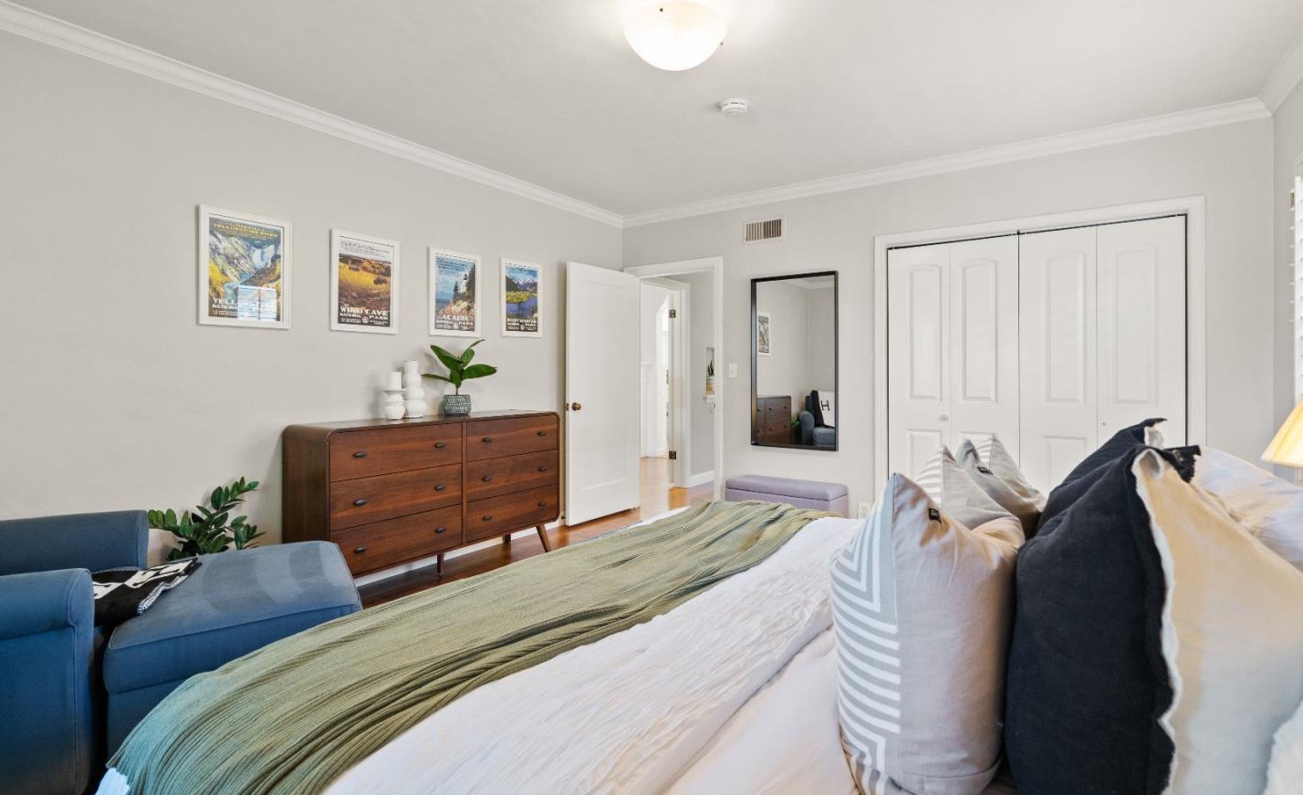 1428 Oak St, San Mateo CA  94402-3012 exterior