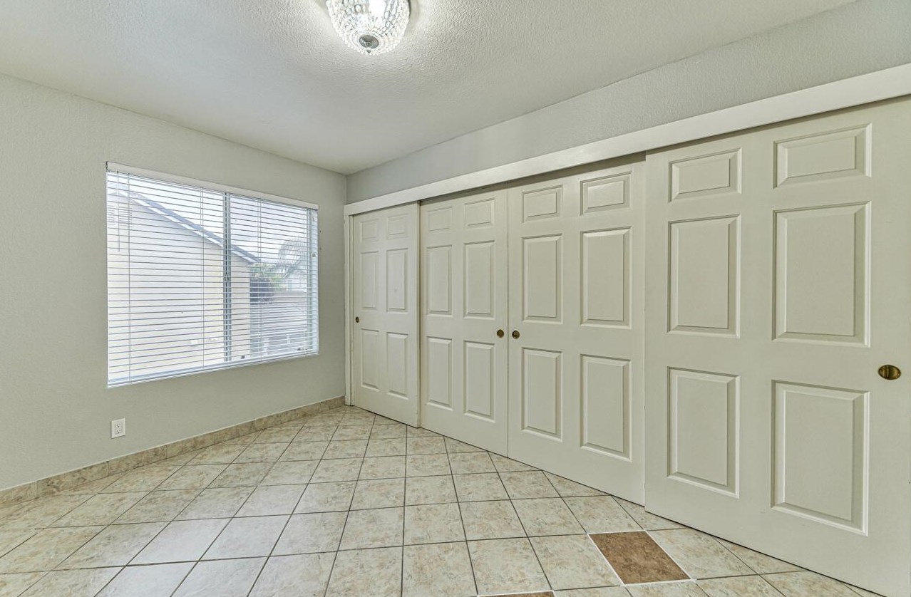101 Beresini Ln, Hollister CA  95023-9068 exterior