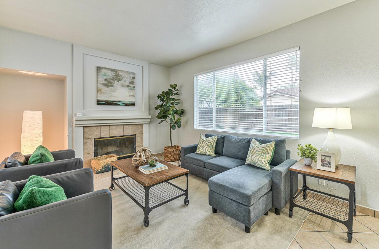 101 Beresini Ln, Hollister CA  95023-9068 exterior