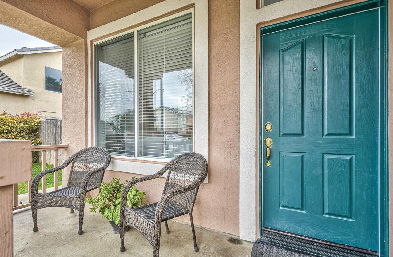 101 Beresini Ln, Hollister CA  95023-9068 exterior