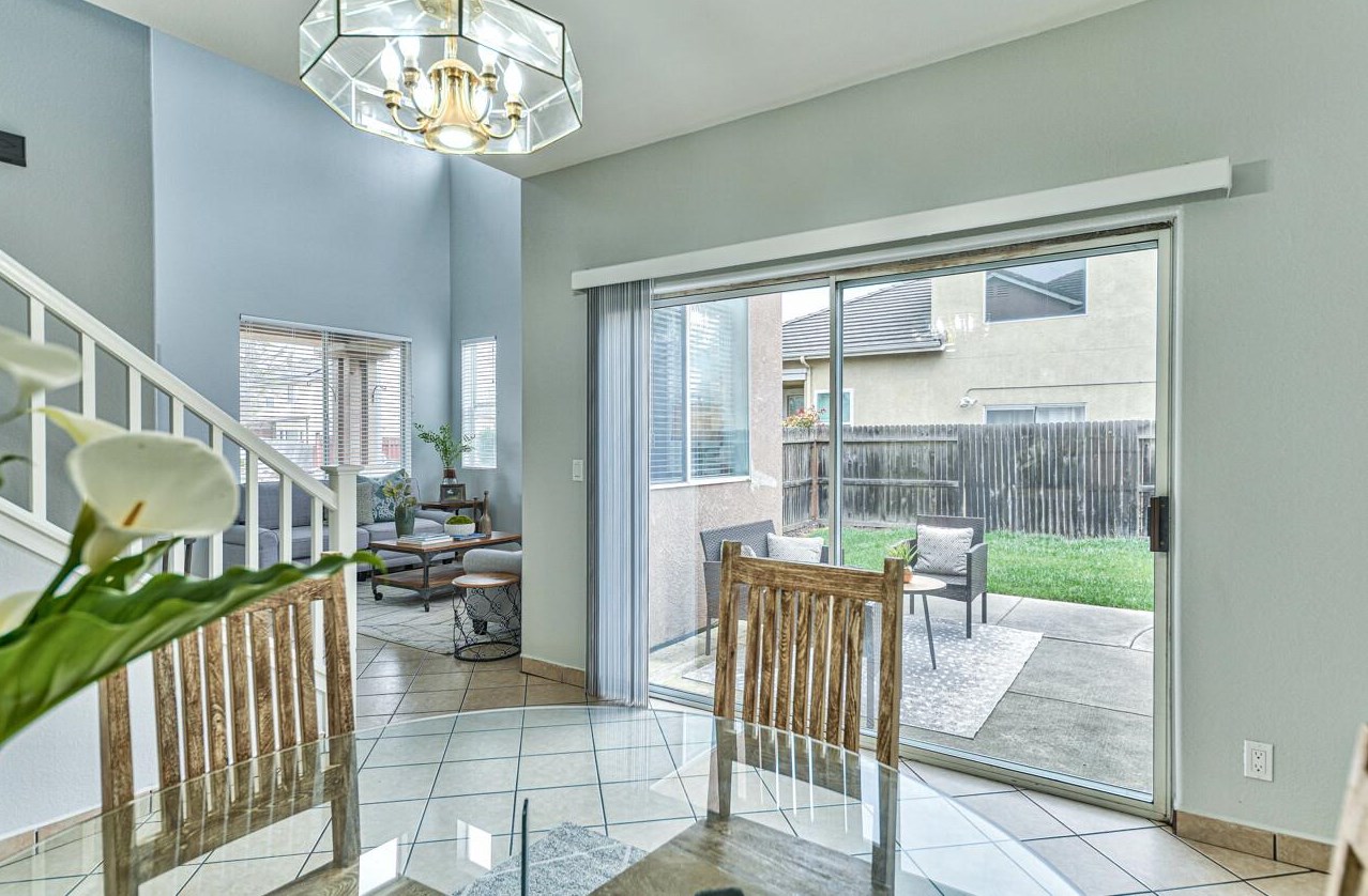 101 Beresini Ln, Hollister CA  95023-9068 exterior