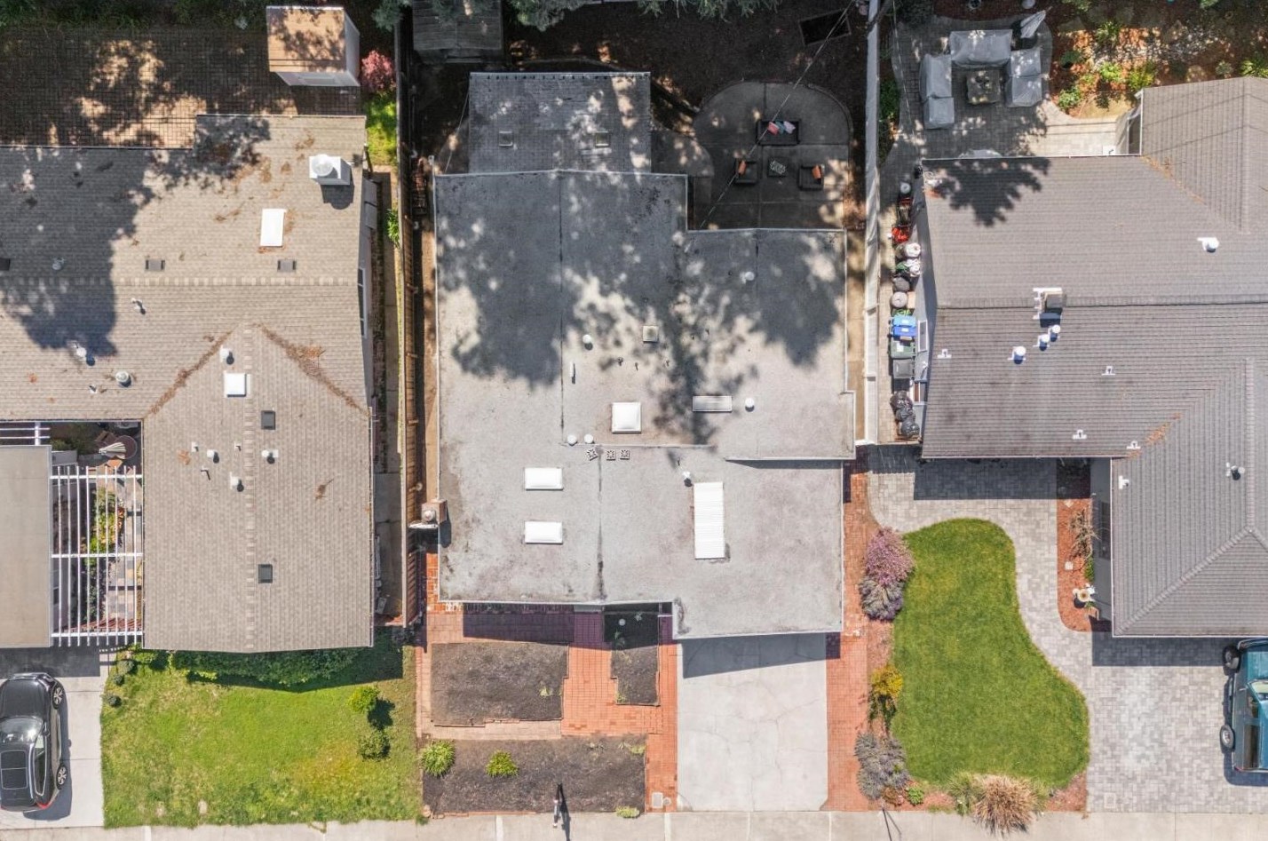 1425 Gilmore St, Mountain View CA  94040-2914 exterior