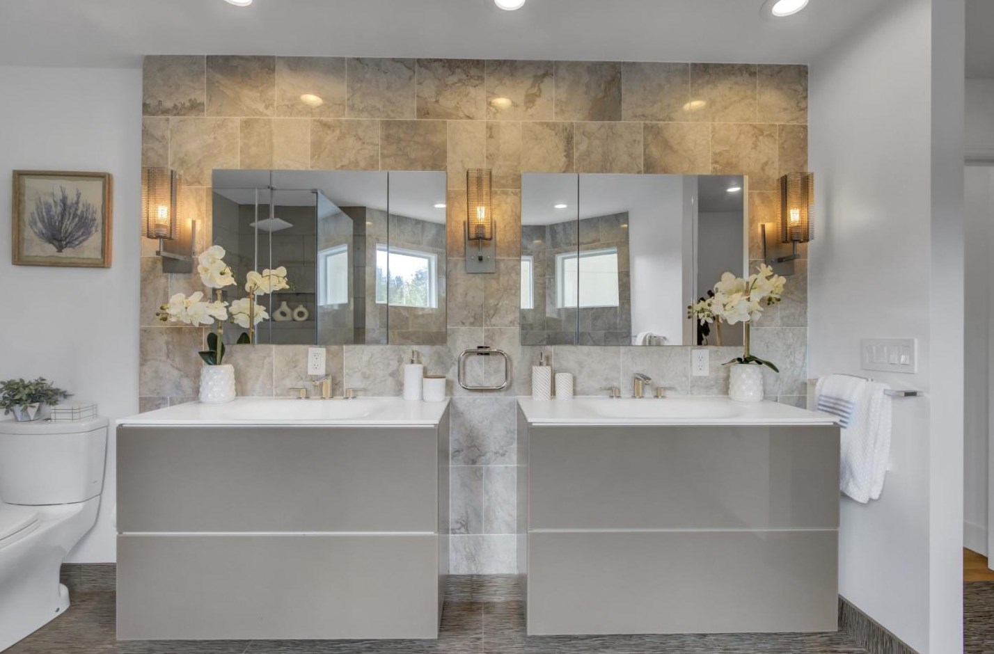 2063 Gordon Ave, Menlo Park CA  94025-6034 exterior