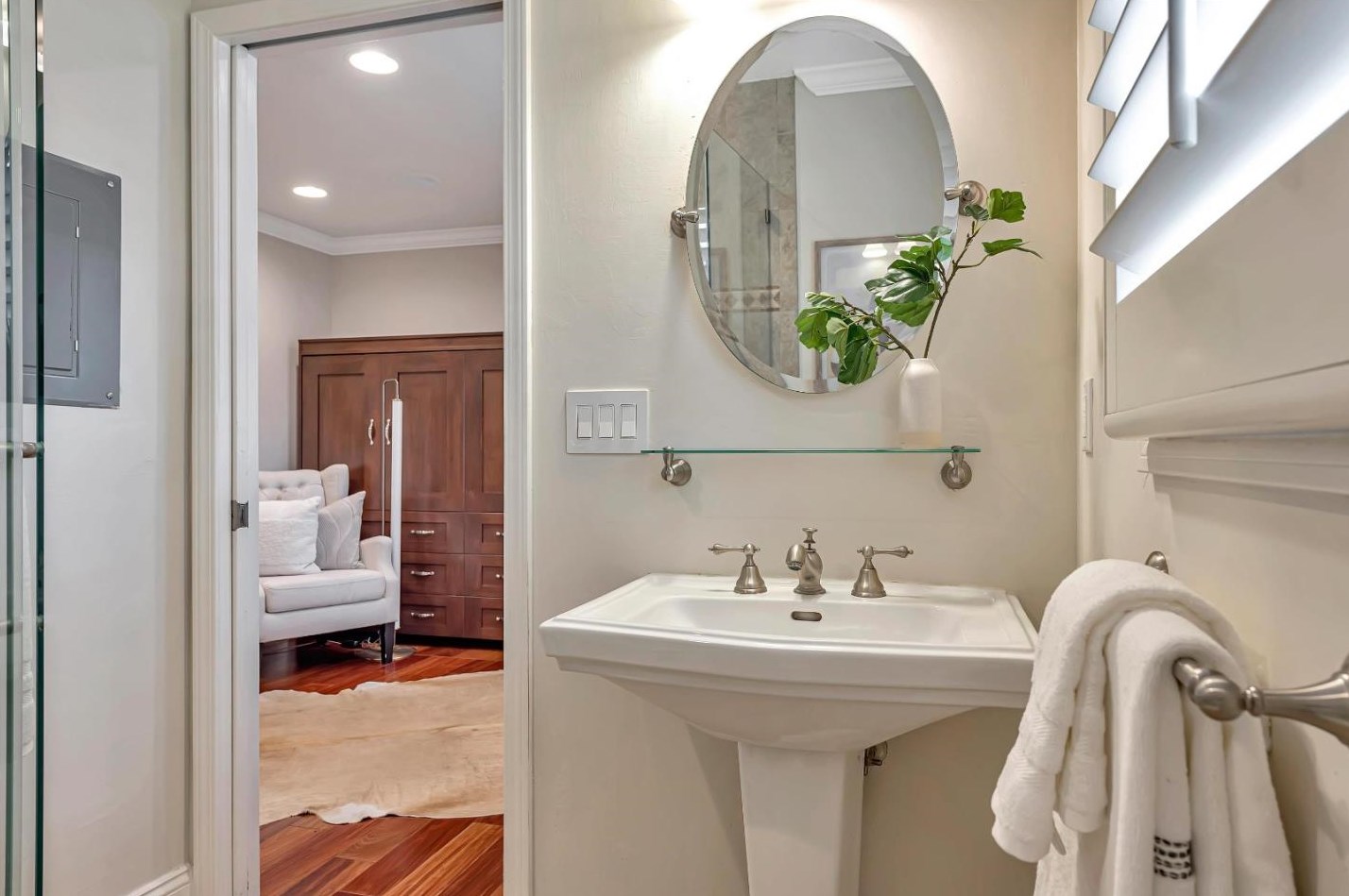 1623 Fallen Leaf Ln, Los Altos CA  94024-6212 exterior