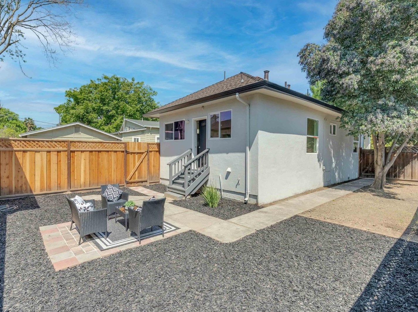 209 19 St, San Jose CA 95116-2710 exterior