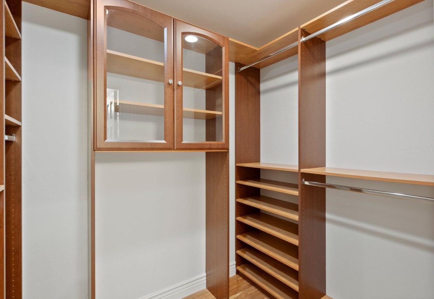 20392 Manoa Ct, Saratoga CA  95070-4909 exterior