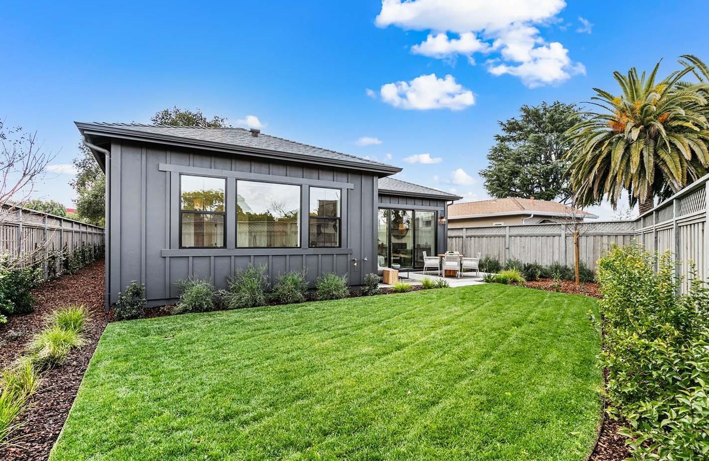 1162 Shamrock Dr, Campbell CA  95008-6118 exterior