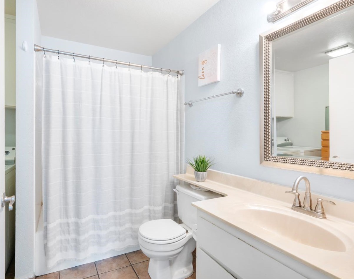 137 La Crosse Dr, Morgan Hill CA  95037-5628 exterior