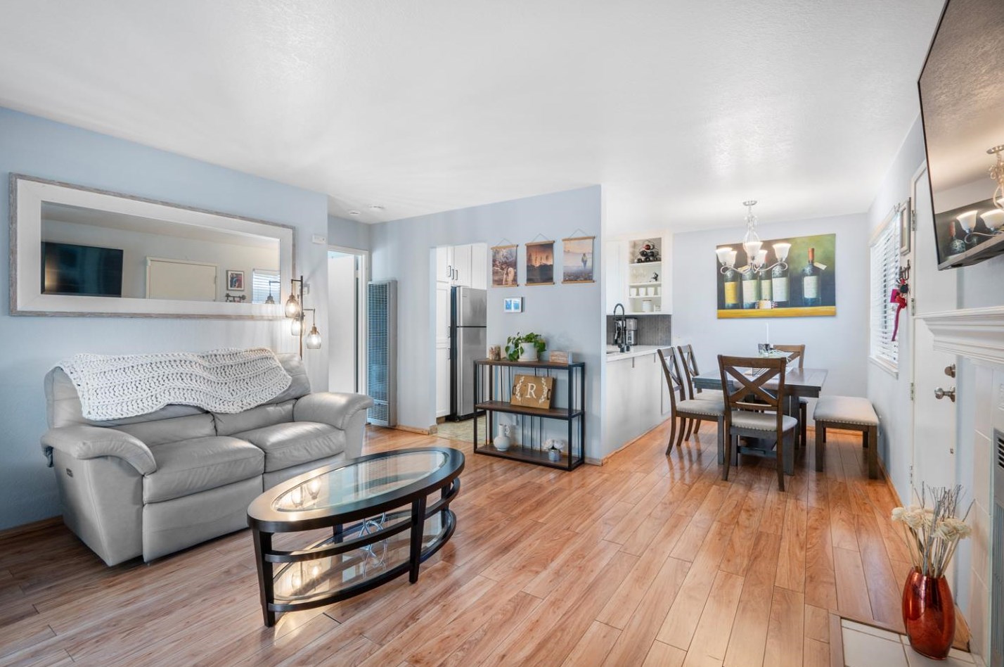 137 La Crosse Dr, Morgan Hill CA  95037-5628 exterior